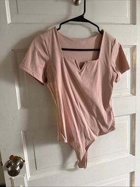 Women’s Square Neck Short Sleeve Bodysuit - Blush Pink